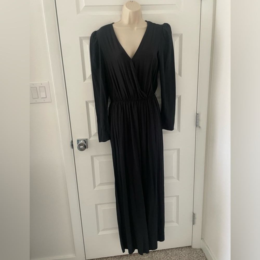 **NWT** Elegant Black Jumpsuit - S